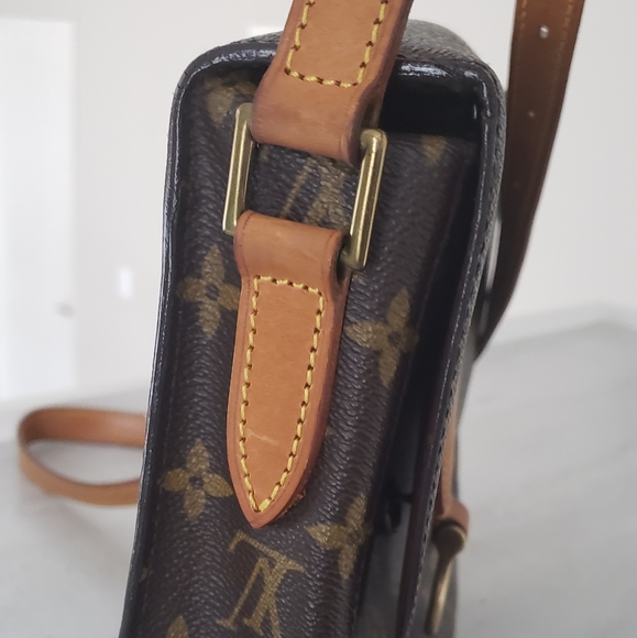 Authentic Pre-owned Louis Vuitton St Cloud GM - Picture 8 of 17